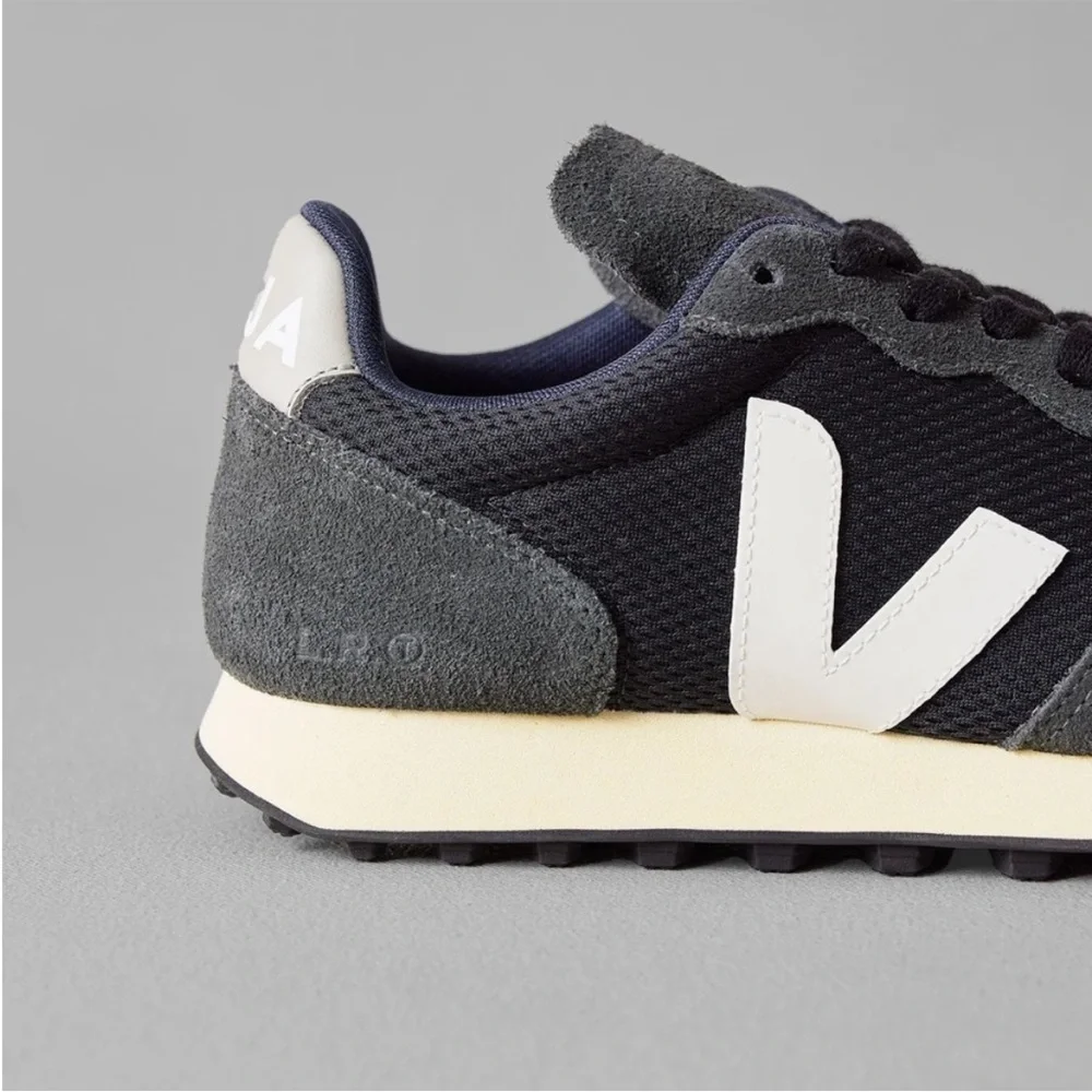 VEJA Rio Branco Sneakers Alveomesh BLACK WHITE OXFORD GREY Size 42 US 9